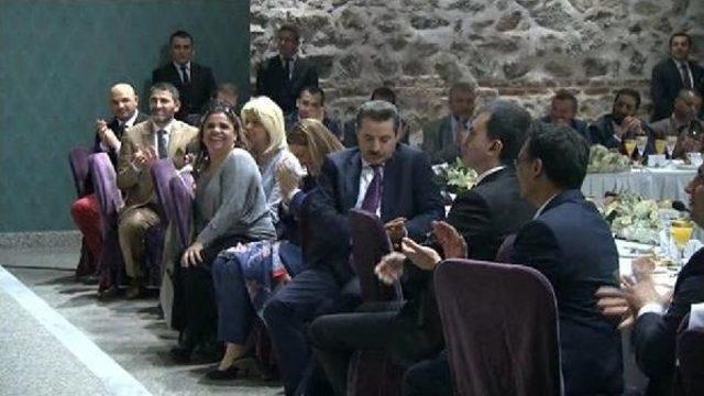 Başbakan Davutoğlu Romanlarla Bir Araya Geldi (2)