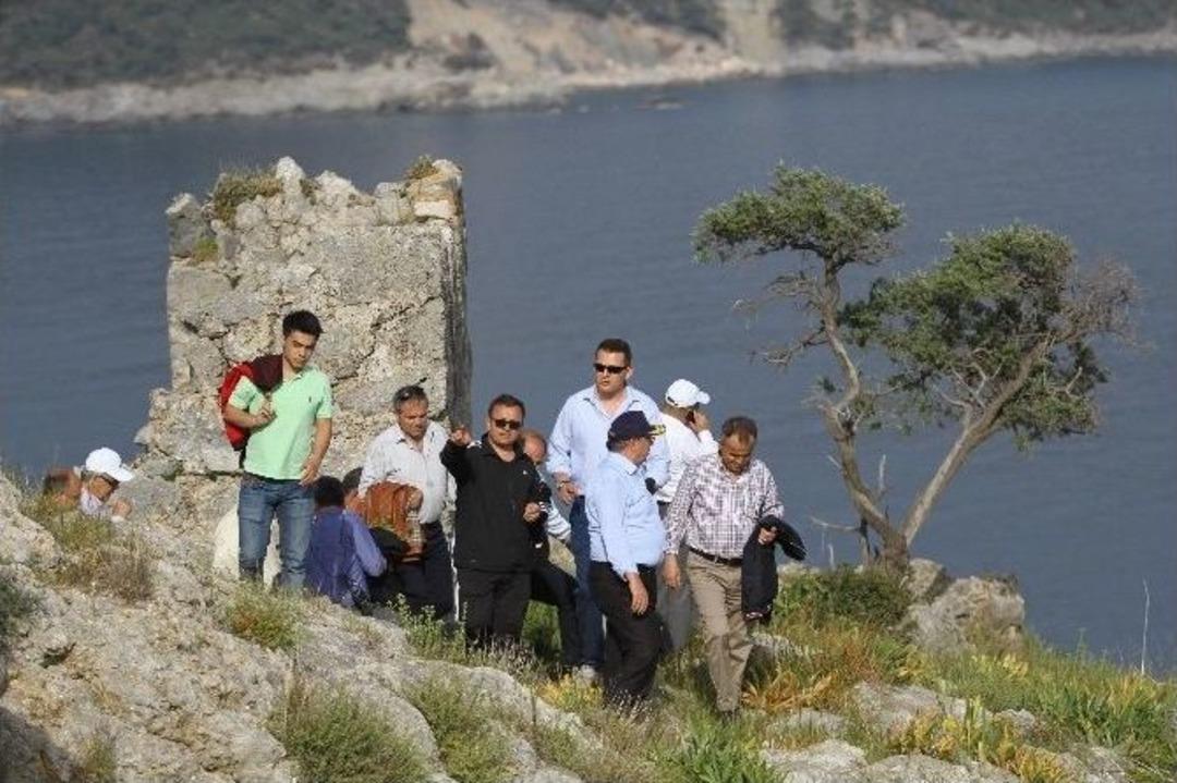 Gemiler &Ouml;ren Yerine Turist Yağacak