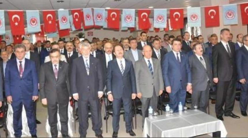 Türk-İş Genel Sekreteri Kavlak: Milli Piyade Tüfeğini Yedirmeyeceğiz
