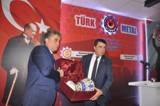 Türk-İş Genel Sekreteri Kavlak: Milli Piyade Tüfeğini Yedirmeyeceğiz