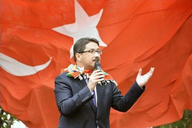 Şehzadeler’ Den Yörüklere Büyük Müjde