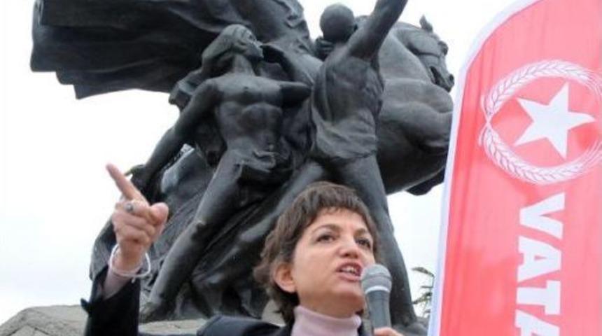 İnci Özdil: Ege'de 152 Adamız Işgal Altında