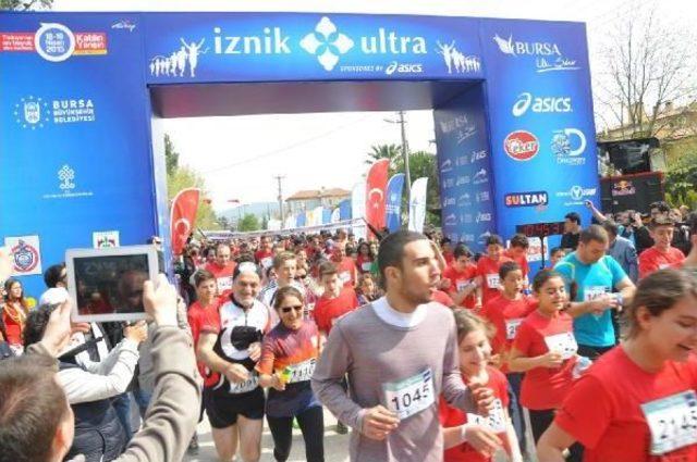 İznik Ultra Maratonu İngiliz Campbell'in