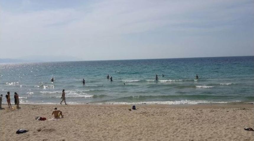 Kuşadası&rsquo;na Yaz Geldi