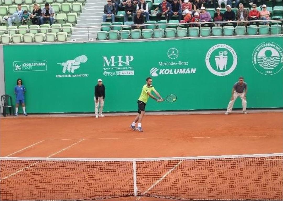 Marsel İlhan, Mersin&rsquo;de İkinci Oldu