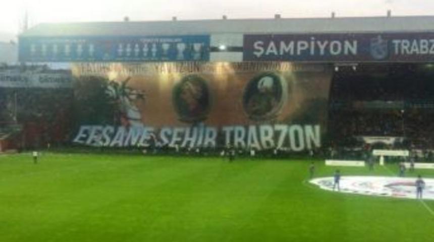 H&uuml;seyin Avni Aker&rsquo;de Dev Pankart