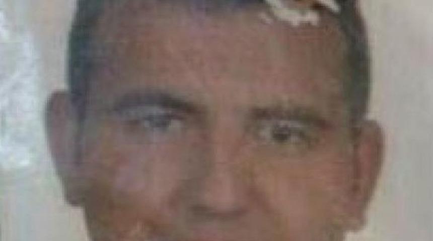 İki Otomobil &Ccedil;arpıştı: 1 &Ouml;l&uuml; 5 Yaralı