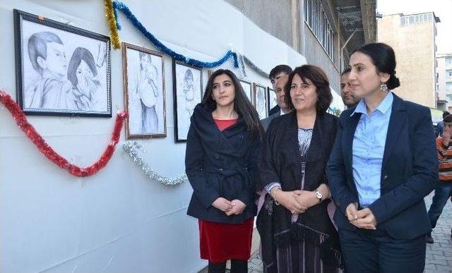 Hdp Eş Genel Başkanı Yüksekdağ, Yüksekova’da Dayanışma Yemeğine Katıldı 2