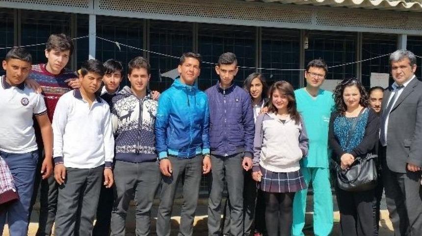Didim Mesleki Ve Teknik Lise &Ouml;ğrencilerinden Barınağa Ziyaret