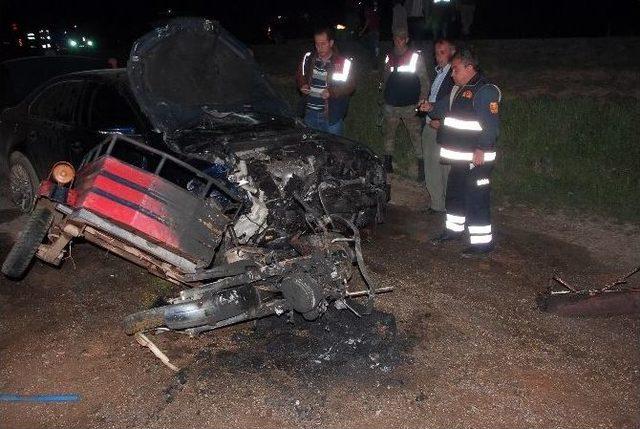 Kazada Ara&ccedil;lar Alev Aldı: 1 &Ouml;l&uuml; 2