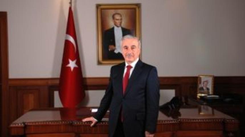 Vali Kam&ccedil;ı&rsquo;nın 23 Nisan Ulusal Egemenlik Ve &Ccedil;ocuk Bayramı Kutlama Mesajı