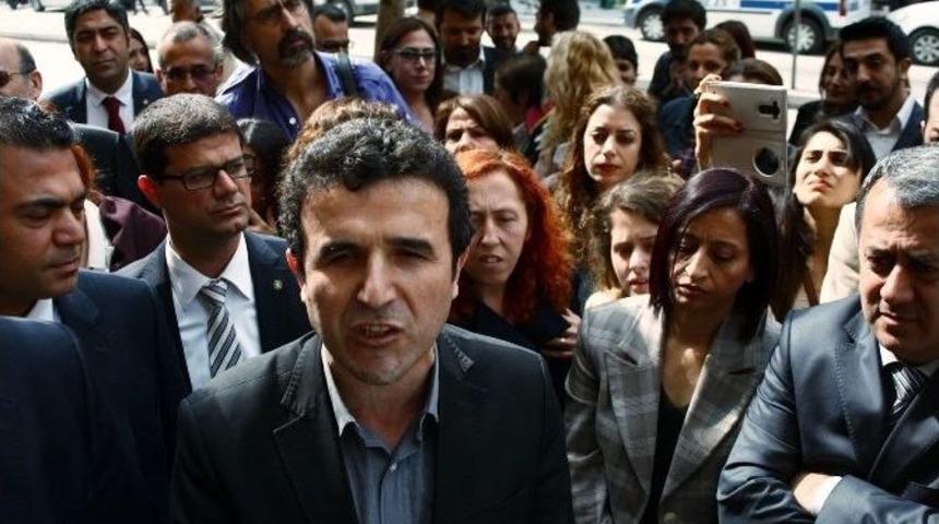 Avukatlar &Uuml;st Aratmamakta Israrcı