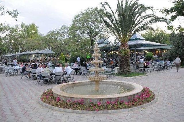 Diyabetik Lezzetler Park Kafe’de