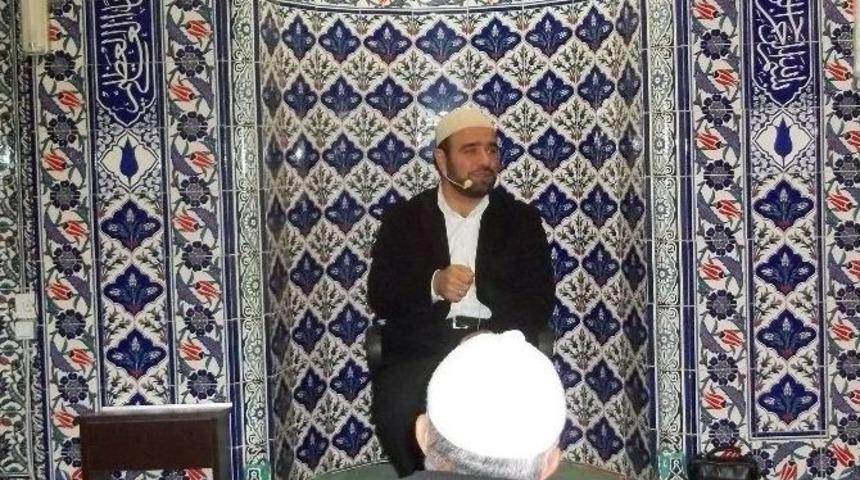 Türkiye’de Sürekli Namaz Kılanların Oranı Yüzde 30’u Geçmiyor