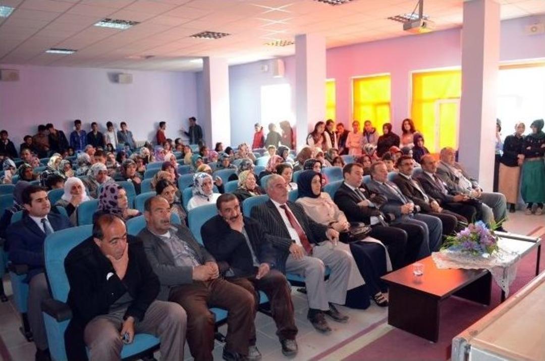 Adilcevaz&rsquo;da Kutlu Doğum Haftası Programı