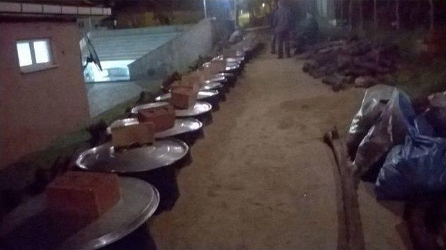 Yenice&rsquo;de Hayır Yemeği 1