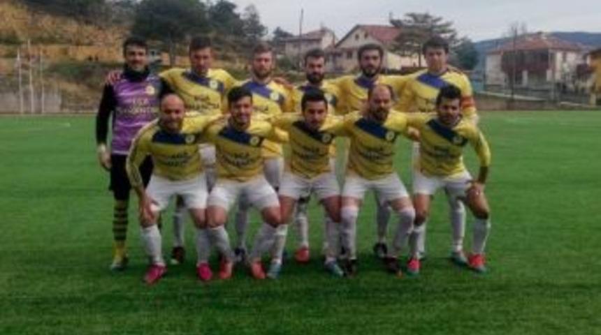 Bartın 1. Amat&ouml;r Ligin Şampiyonu Ulus &Ccedil;ınar Spor Oldu