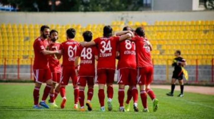 Yeni Malatyaspor Şampiyon Gibi