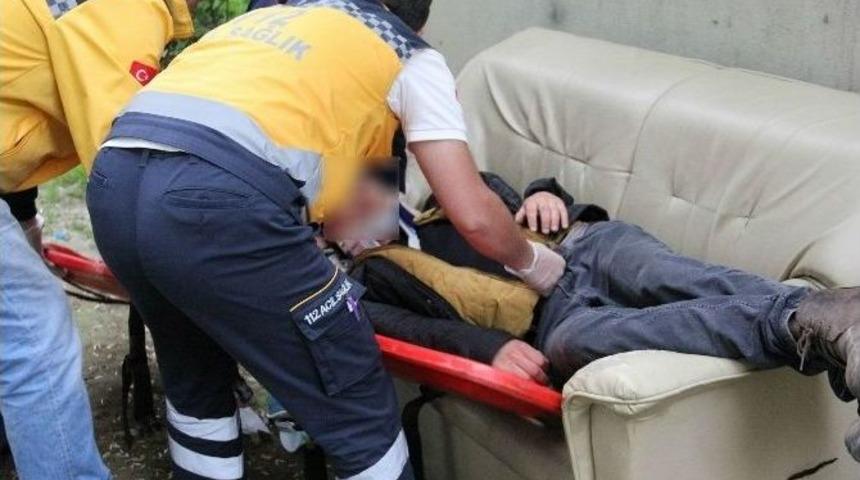 (&ouml;zel Haber) Bonzai Kullandı, Koltuğa B&ouml;yle Sızdı
