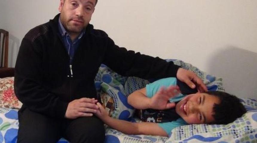 Engelli Maaşları Kesilen Baba- Oğul &Ccedil;aresiz Kaldı