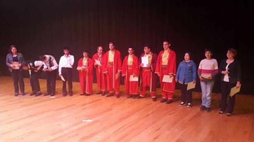 Engelsiz Doğa Projesi &Ouml;ğrencileri Sertifikalarını Aldı