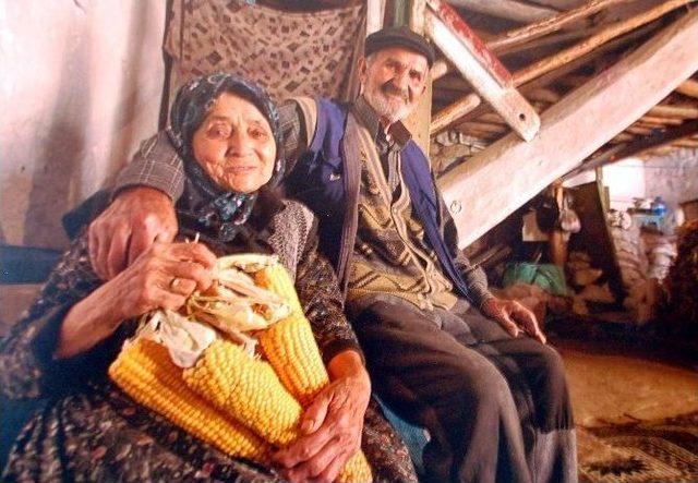 “tarım Ve İnsan” Konulu Fotoğraf Sergisi Düzenlendi