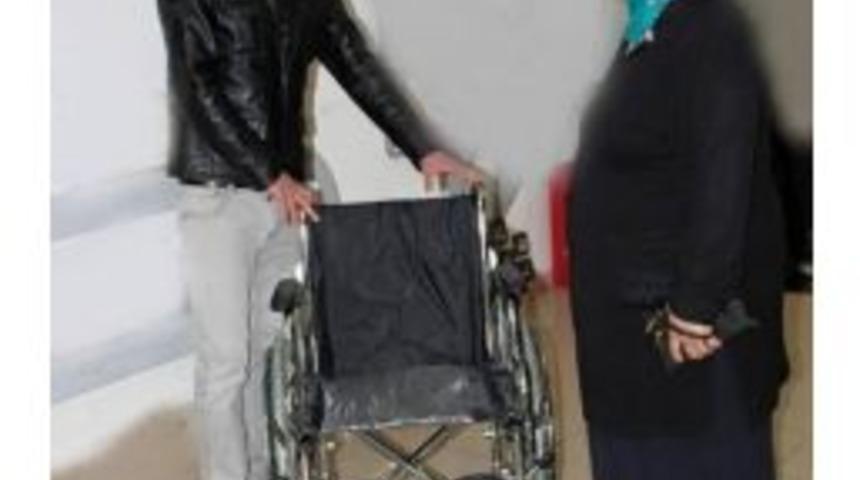 Kızılay&rsquo;dan Engelli Vatandaşlara Tekerlekli Sandalye