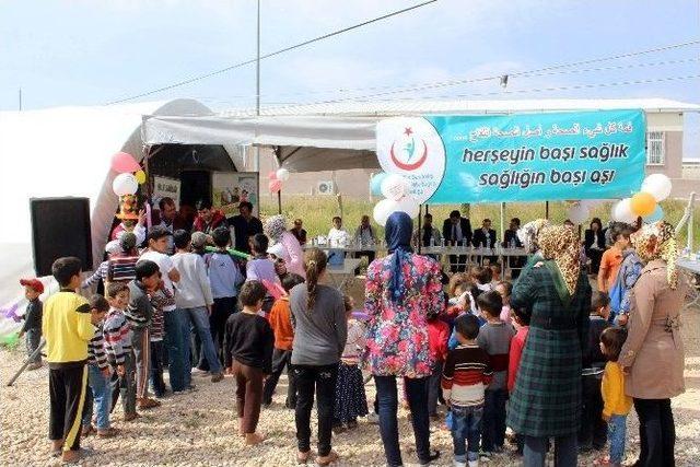 Suriyeli &Ccedil;ocuklar Aşılandı 1