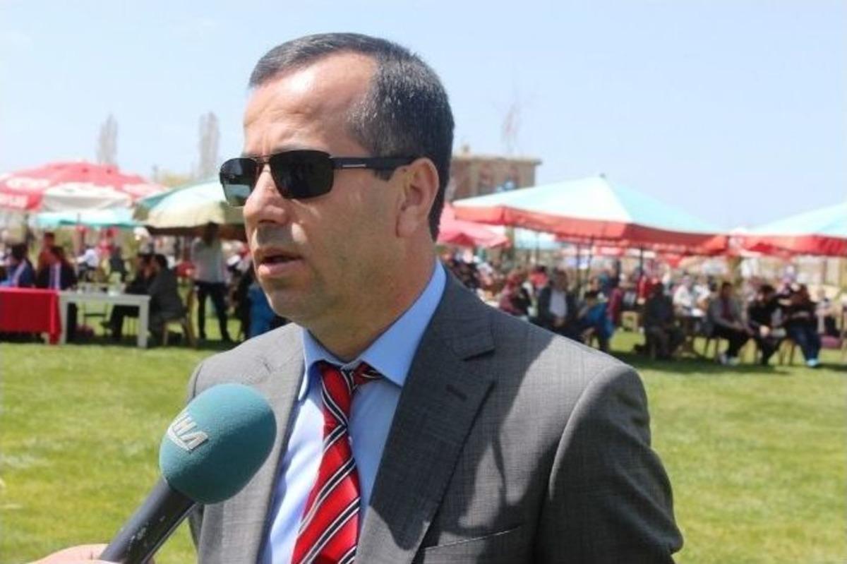 &Ouml;zg&ouml;k&ccedil;e: &ldquo;karalama Kampanyası Yapanlar Van&rsquo;ı Işid B&ouml;lgesi İlan Etmiş&rdquo;