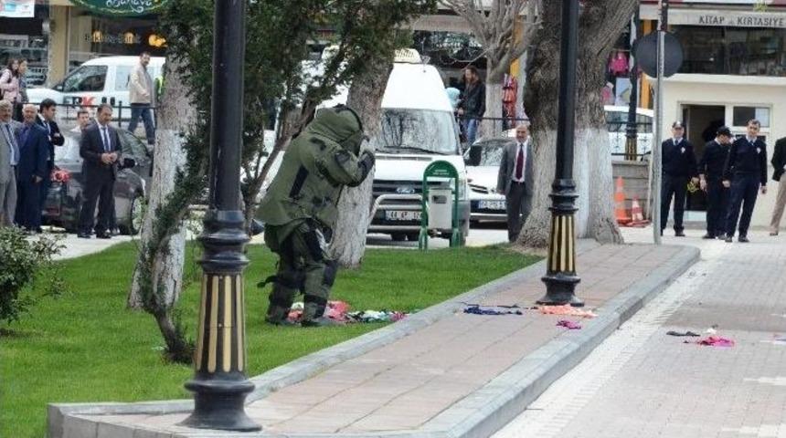 Malatya Valiliği Önünde Şüpheli Paket Paniği