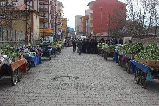 Ağrı Belediyesi’nden Sebze Pazarı Projesi