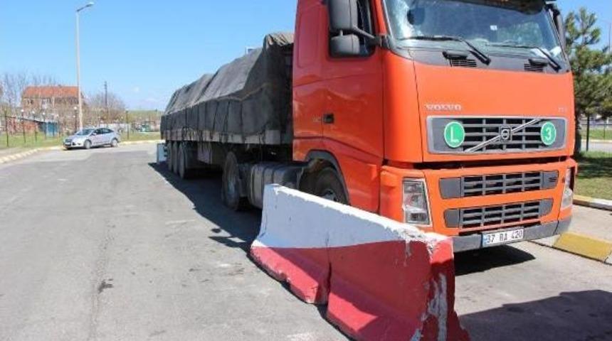 Tır'ların Ka&ccedil;ırılmaması I&ccedil;in Beton Bloklu Y&ouml;ntem