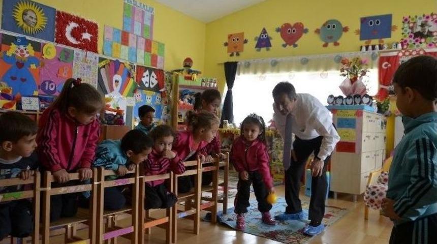 Başkan Ata&ccedil; Bir Saatliğine &Ccedil;ocuk Oldu