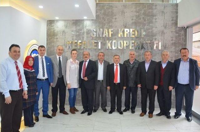 Esnaf Kredi Ve Kefalet Kooperatifi Yeni Binasında