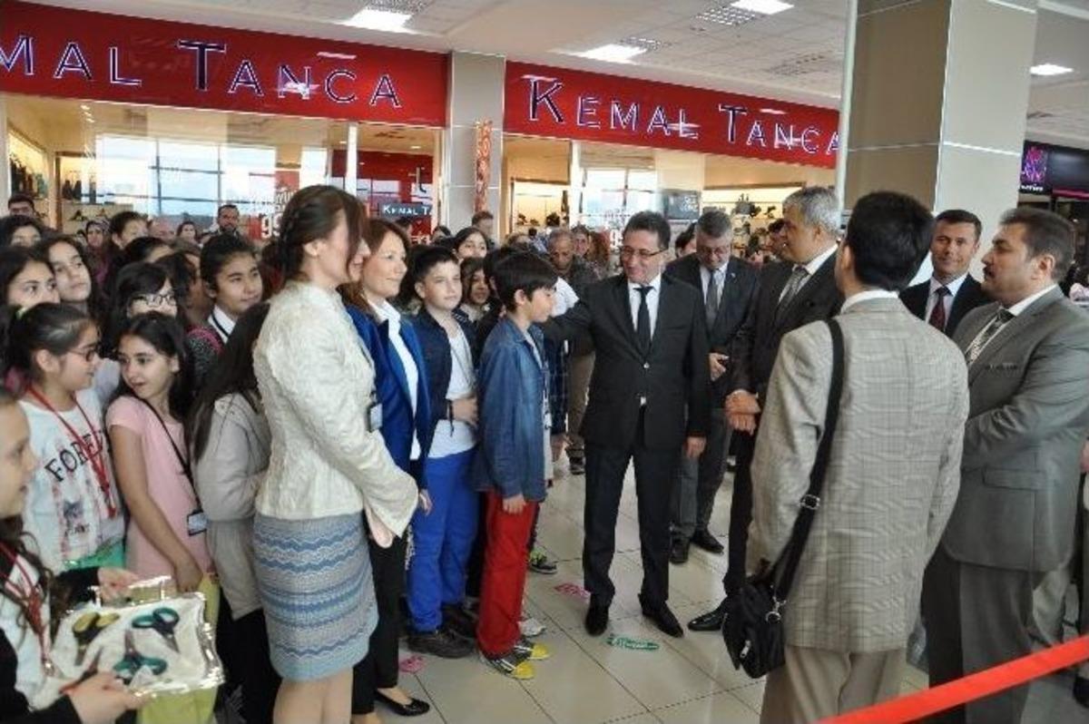 Mehmet Akif Ersoy Ortaoklu&rsquo;ndan 23 Nisan Sergisi