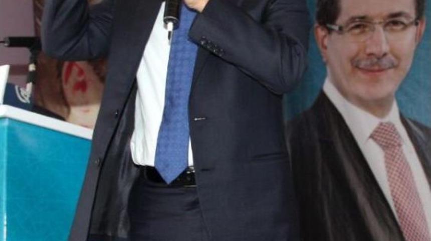 L&uuml;tfi Elvan: Se&ccedil;im Değil, T&uuml;rkiye'yi Batırma Beyannamesi