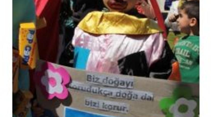 &Ouml;ğrencilere &Ccedil;evre Bilinci Aşılanıyor