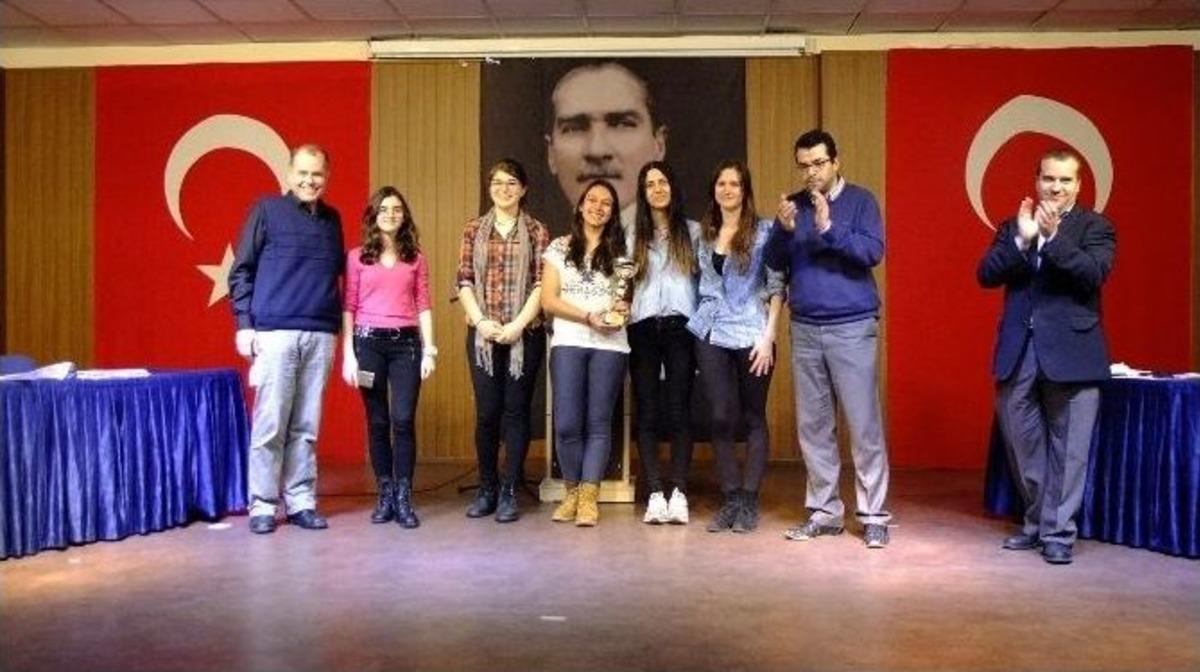 Gkv &Ouml;zel Okulları 6. Ulusal Liselerarası M&uuml;nazara Turnuvası Yapıldı