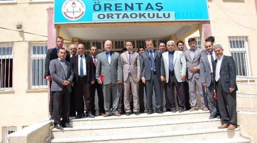 Samsat&rsquo;ta Beyaz Bayrak Alan Okullara Plaket Verildi