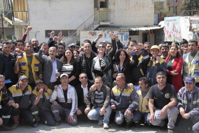 Buca&rsquo;da Taşeron İş&ccedil;ilerinin Sendika Sevinci 1