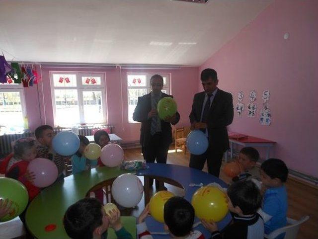 Özdemir Ve Arcaklıoğlu’ndan Okullara Ziyaret