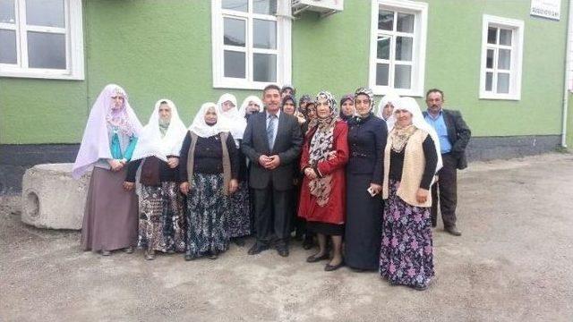 Ak Parti &Ccedil;orum Milletvekili Adayı L&uuml;tfiye İlksen Ceritoğlu Kurt; 1