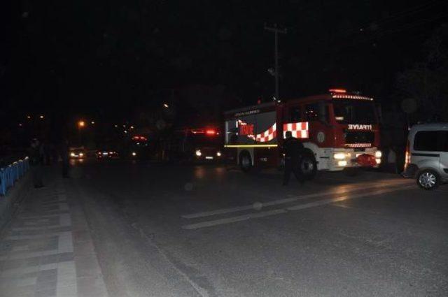 Kütahya da Tek Katlı Ev Alev Alev Yandı 3