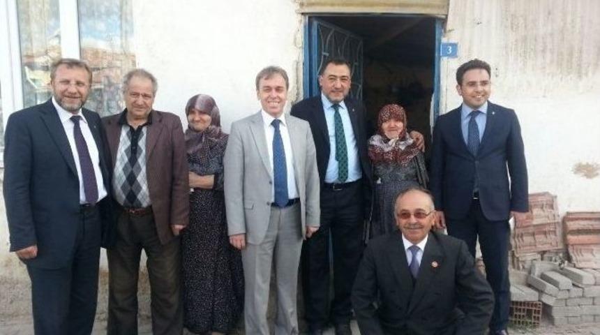 Ak Parti&rsquo;li Adaylar Aslanapa Ve &Ccedil;avdarhisar İl&ccedil;elerini Ziyaret Etti