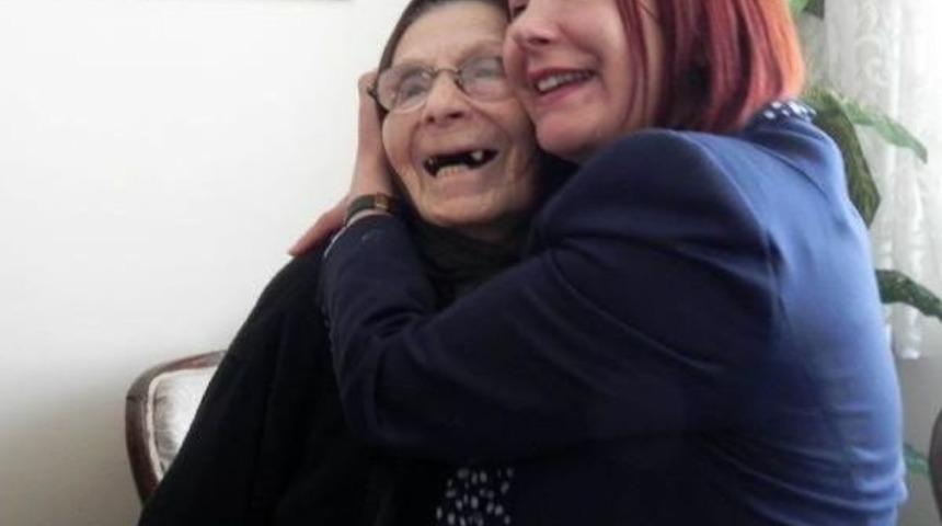 M&uuml;badele Ile Gelen Zehra Nine: Atat&uuml;rk Bana Okula Gidip Gitmediğimi Sordu