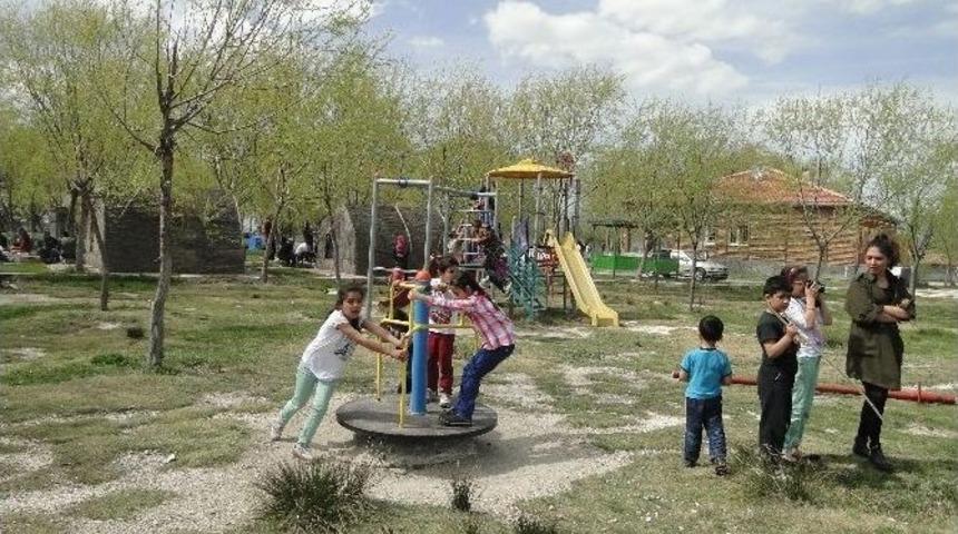 Sultan Sazlığı Ziyaret&ccedil;i Akınına Uğradı