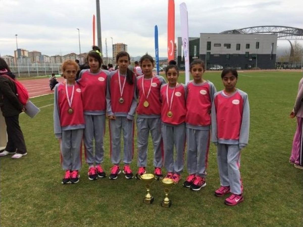 Atletizm&rsquo;de Gaziantep R&uuml;zgarı