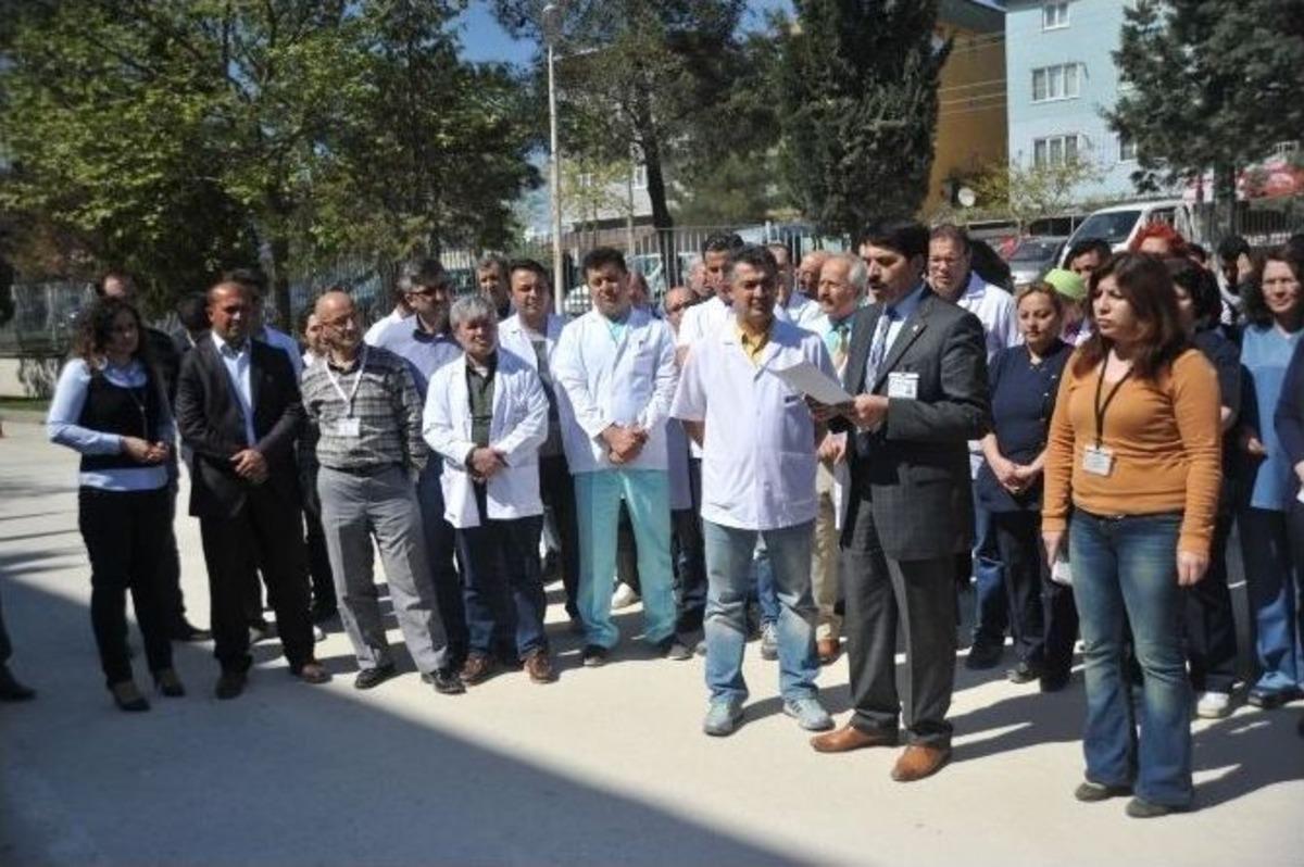 Bursa&rsquo;da Doktora Saldırı