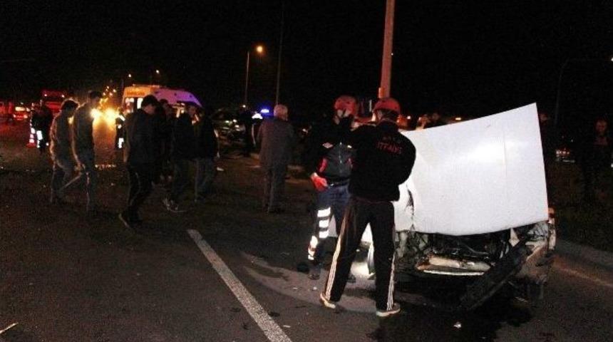 Bolu&rsquo;da Trafik Kazası: 3 Yaralı