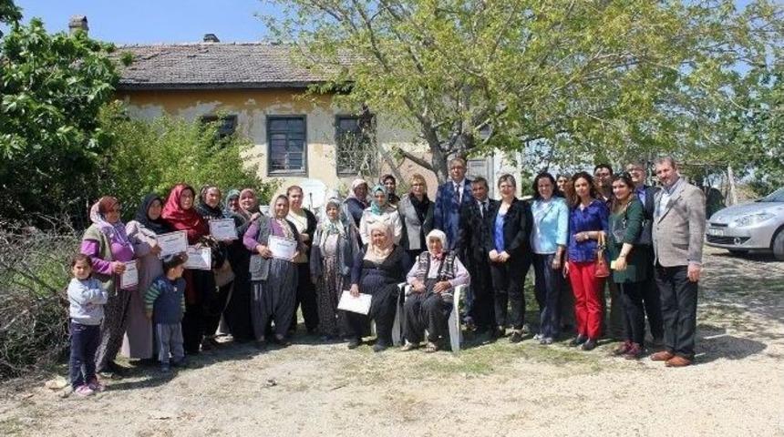 Kadın &Ccedil;ift&ccedil;ilere Sertifika